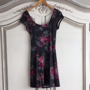 American Eagle floral dress